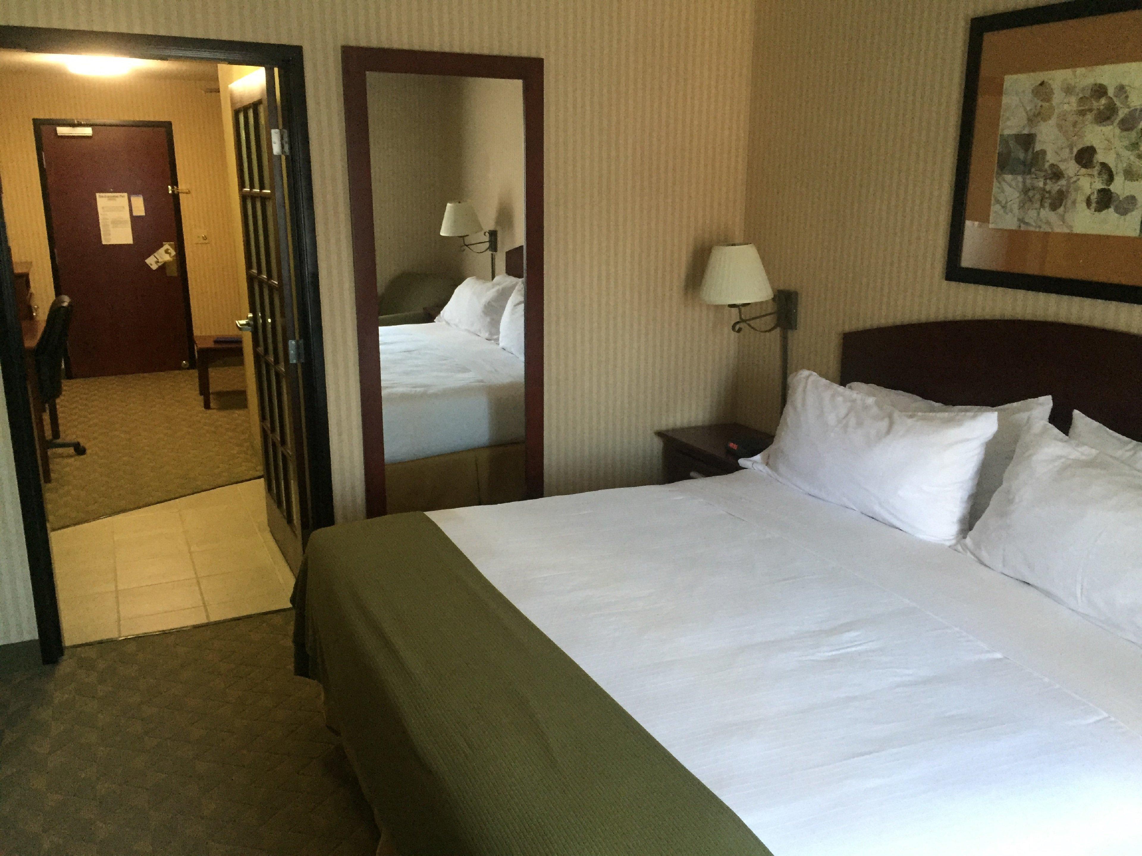 Spark By Hilton Lansing Esterno foto