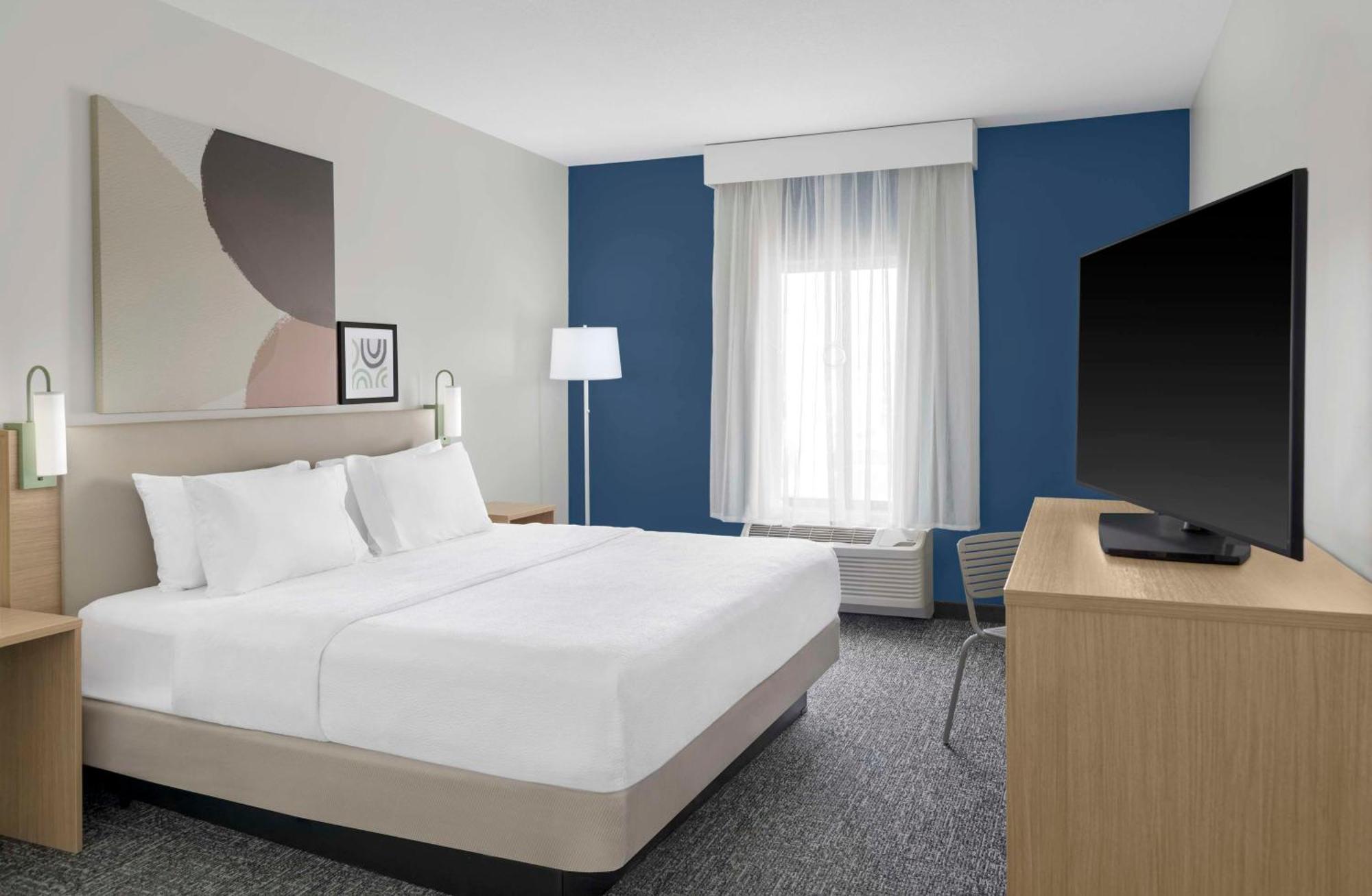 Spark By Hilton Lansing Esterno foto